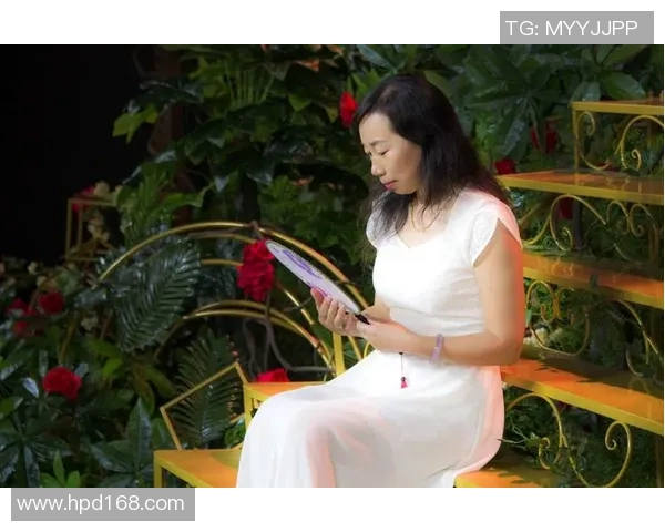 黄敏专访:从绿茵场到人生舞台的足球旅程回顾与展望 黄敏专访:从绿茵场到人生舞台的足球旅程回顾与展望